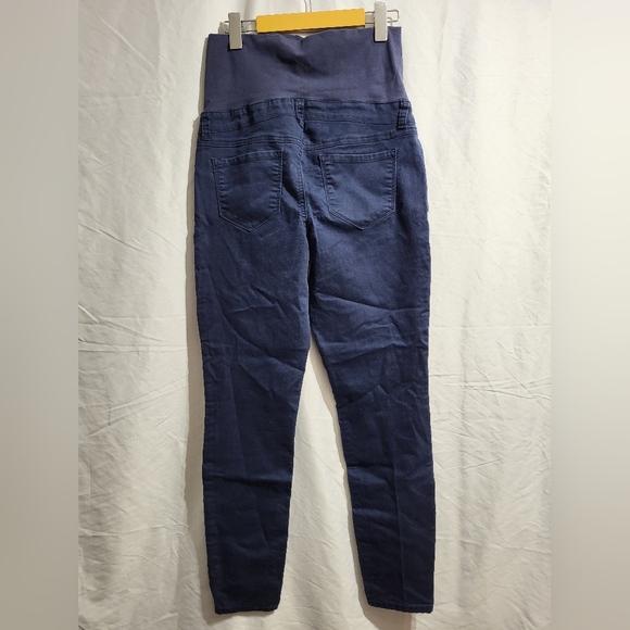 Maternity-Thyme Blue Jeans, Size Small *see Pictures For Waist Messurements - Picture 2 of 6